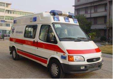 滦平县救护车租赁